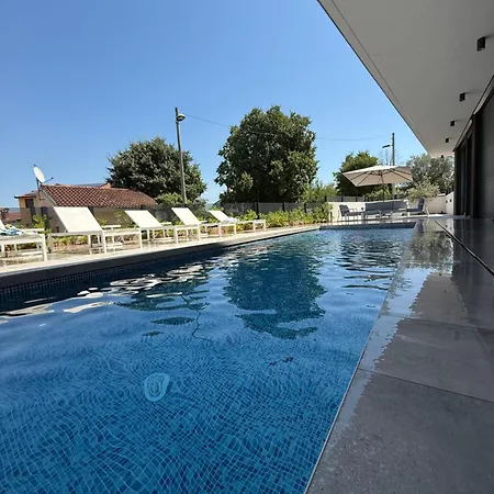 Premium With Pool Villa *