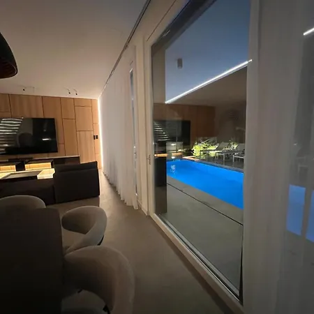 빌라 Premium With Pool