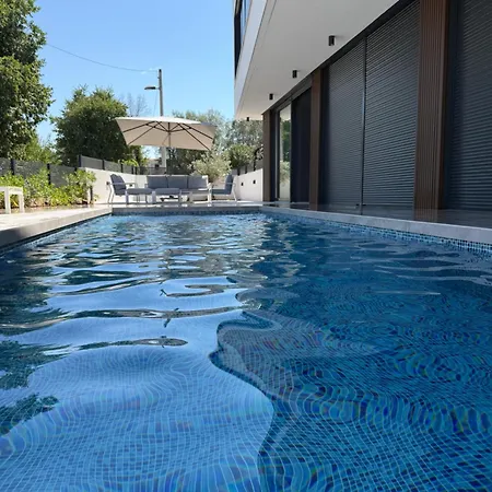 Villa Premium With Pool